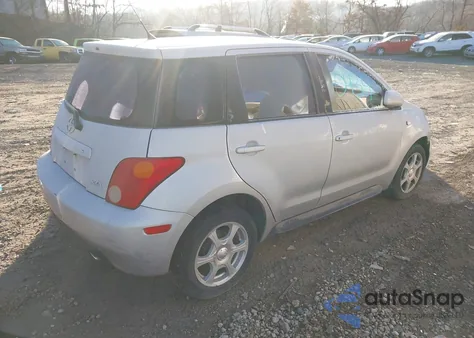 2005 Scion Xa z USA, uszkodzony, nr VIN JTKKT624050106368